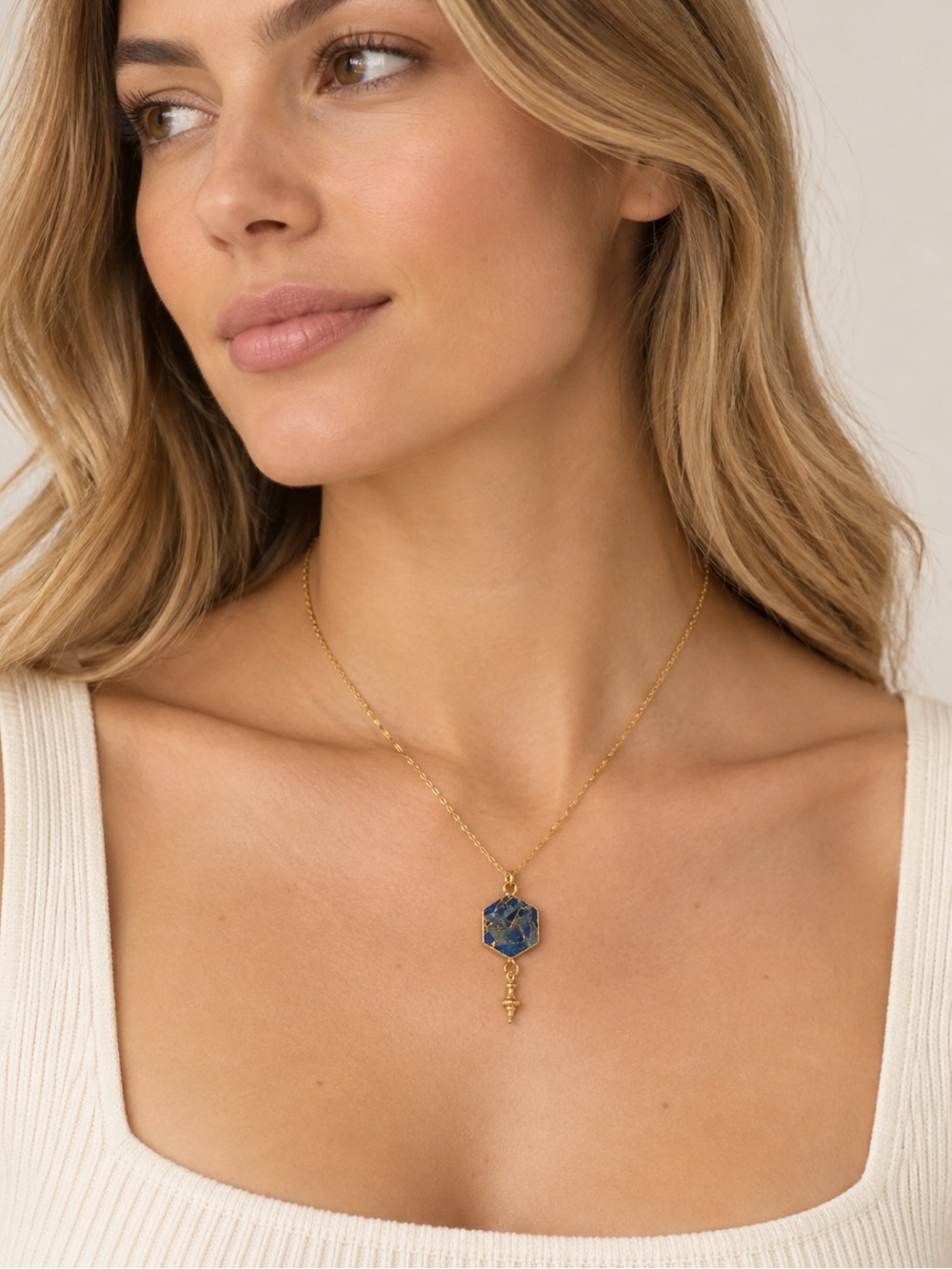 Sapphire Gold Necklace